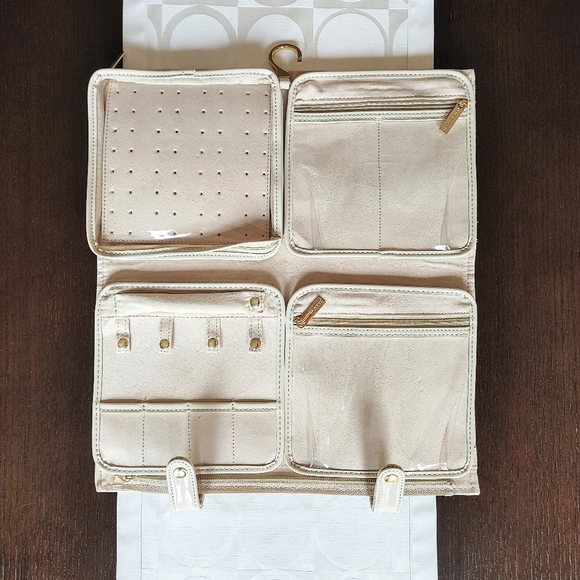 Kendra Scott Jet Set Large Jewelry Organizer - Picture 5 of 9